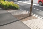 Point Lowlylandscaping-kerbs-and-edges-10.jpg; ?>